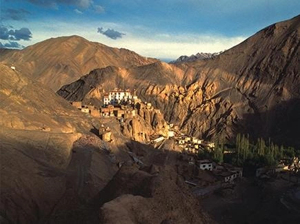 Durbuk Village