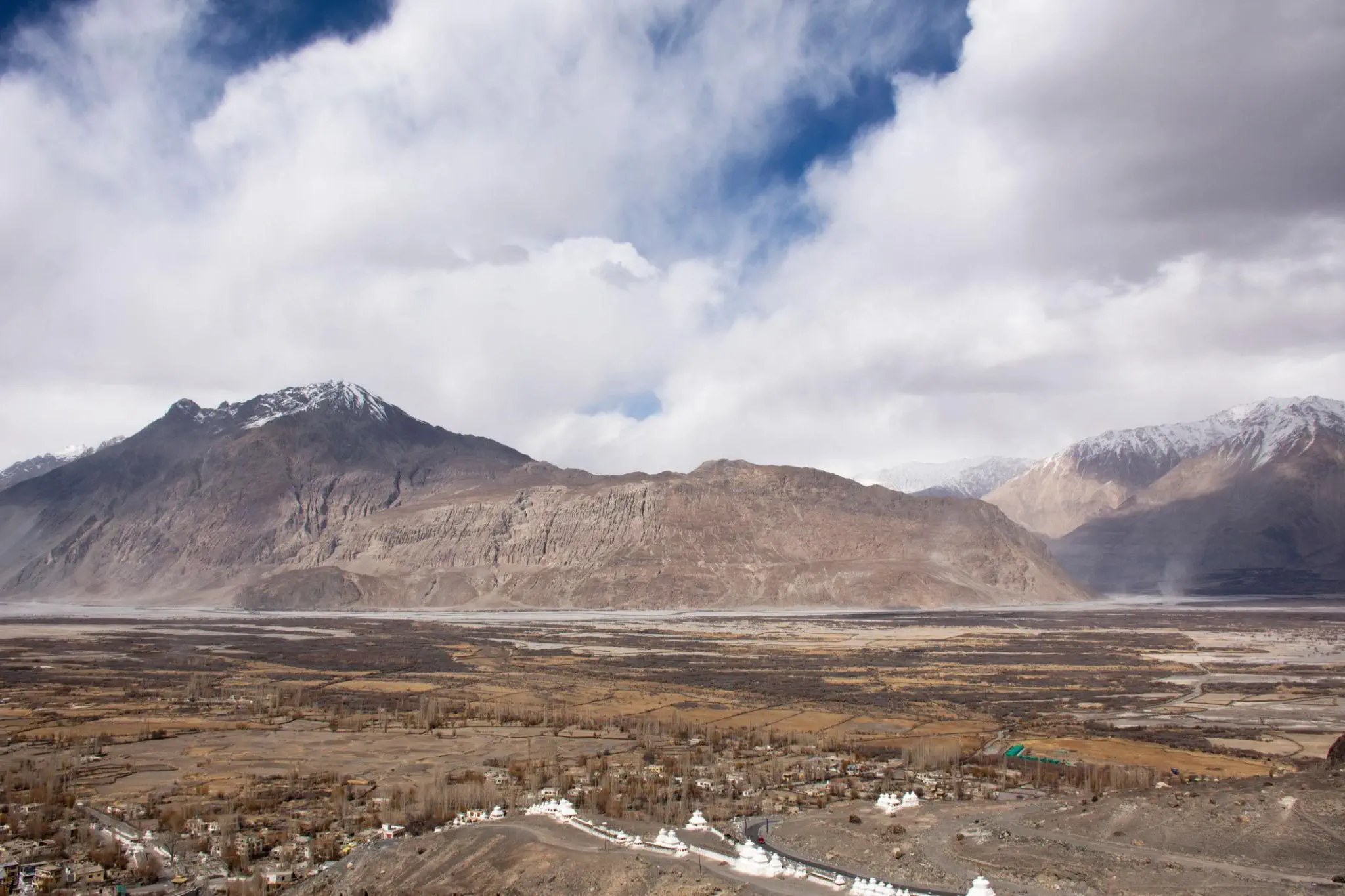 Hundar Village