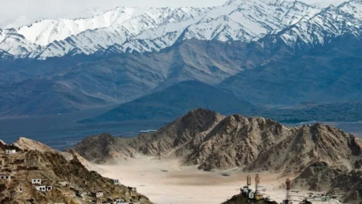 Samad Rakchan Village
