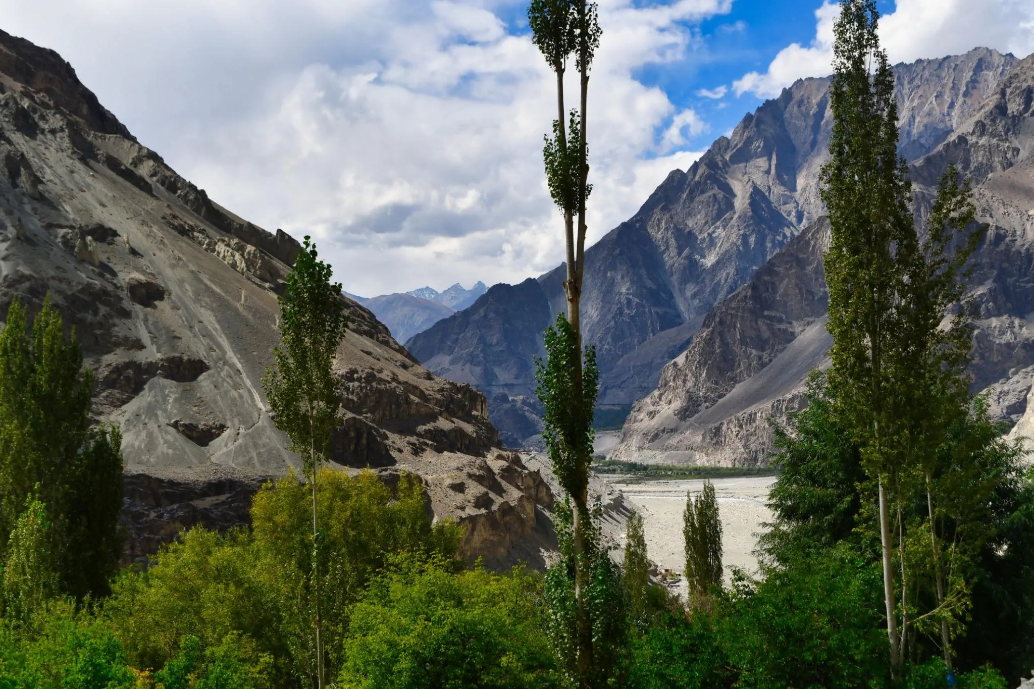 Thanga Chathang Village