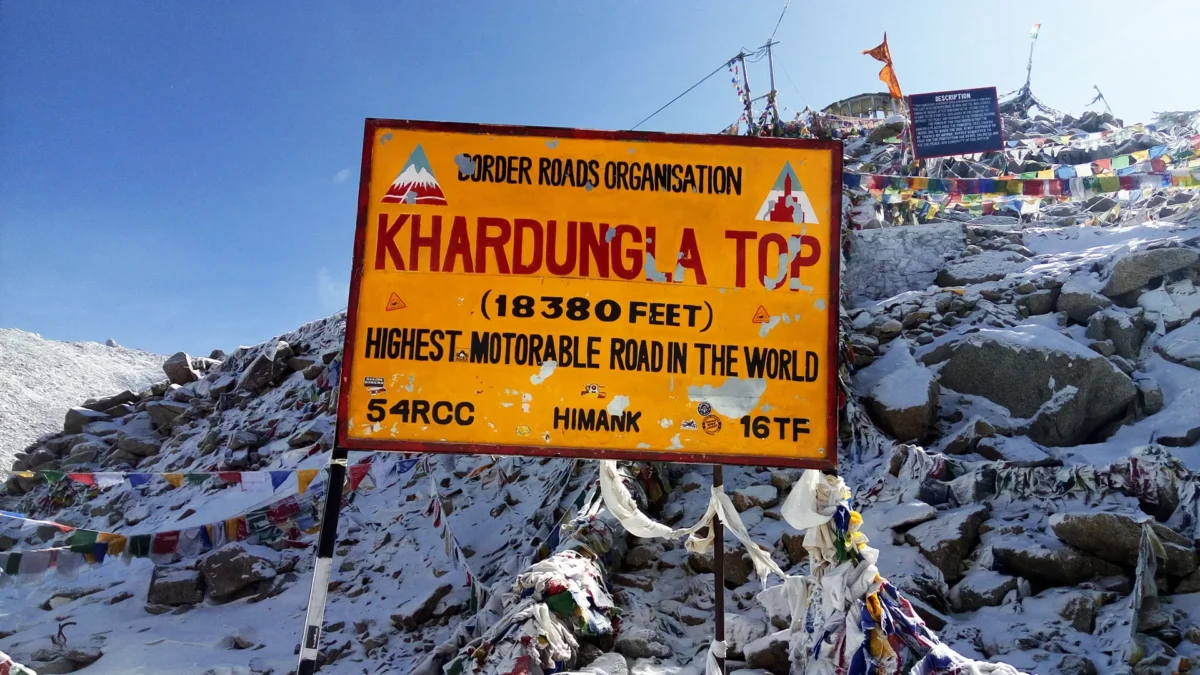 Khardung La Pass Closed on Monday
